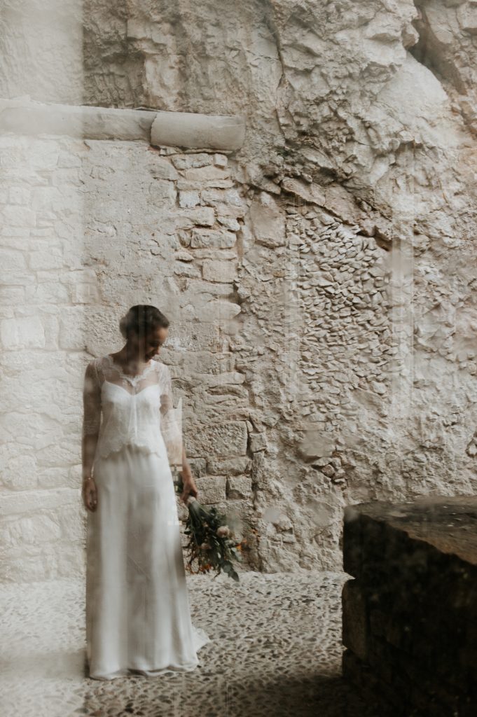 Mariée et son bouquet