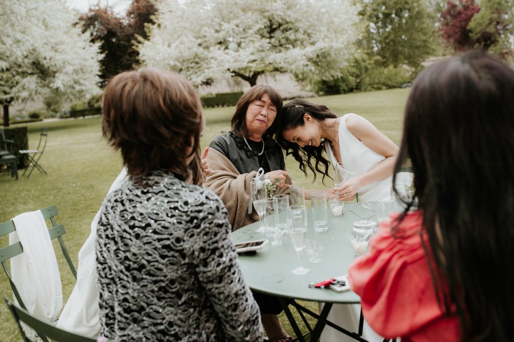 Guest and bride 